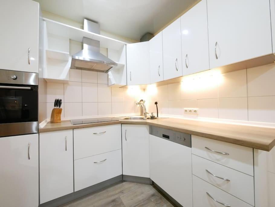 61 M2 Erdgeschosswohnung Mit Eigenem Parkplatz Vorm Haus Osnabrück Buitenkant foto